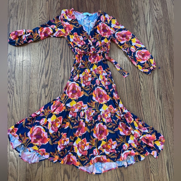 Petal & Pup Vibrant Floral Long Sleeve Dress - size small - Picture 11 of 11